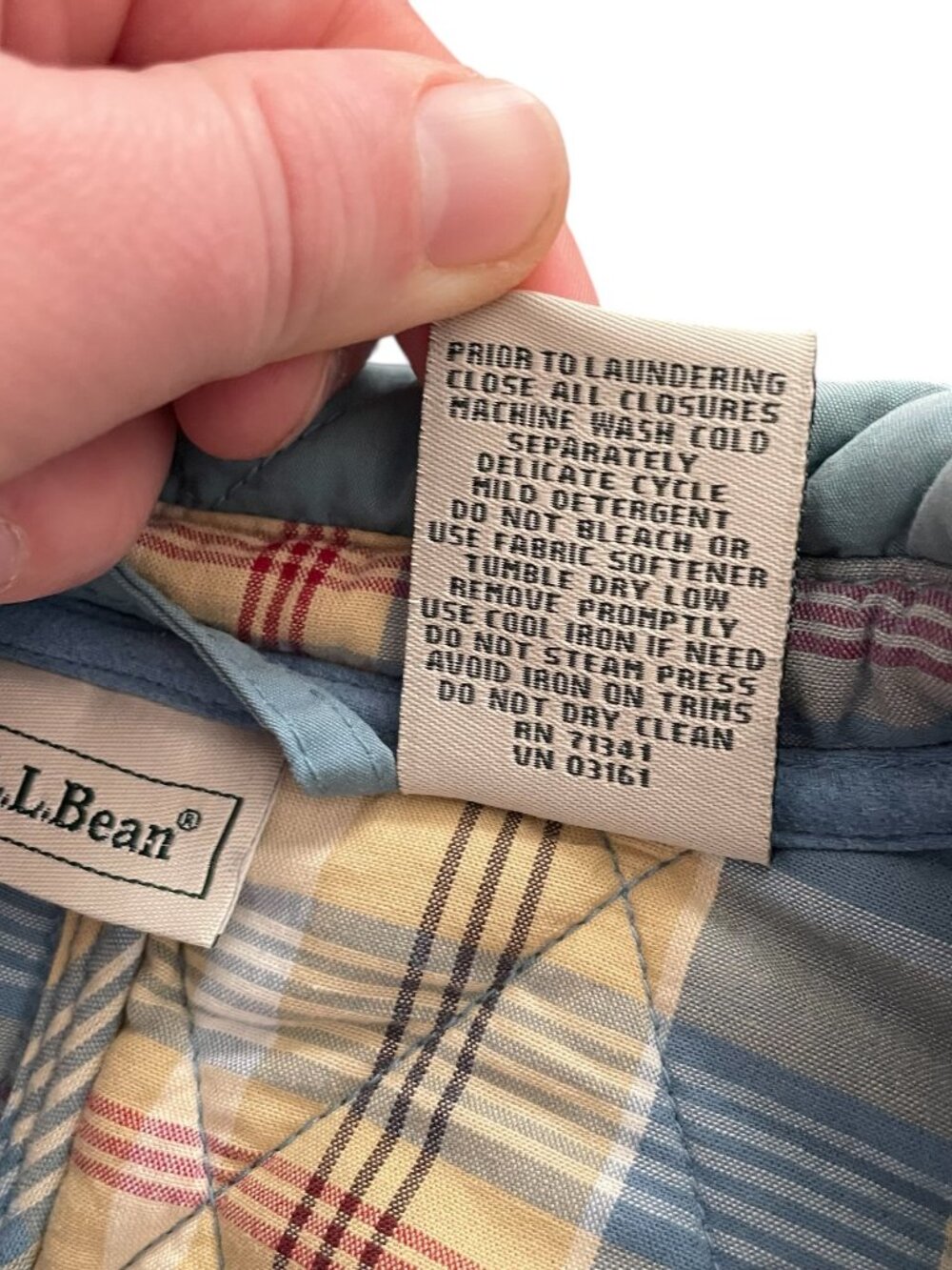 Vintage LL Bean Quilted Barn Chore Coat Large L Blue W/ Plaid Lining Jacket - Picture 6 of 6